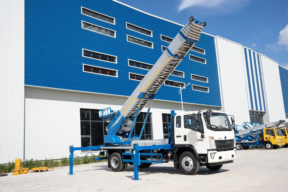 东坡小型云梯车上料车租赁多少钱