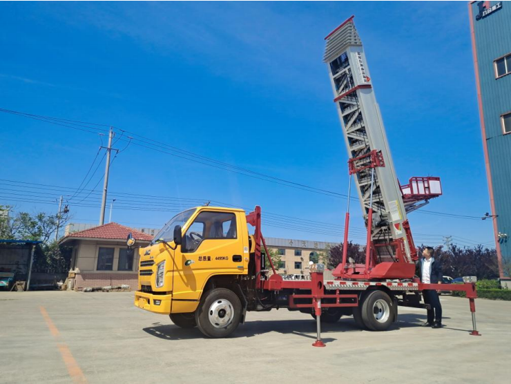 东坡云梯车出租费用解析：如何选择更具性价比的服务