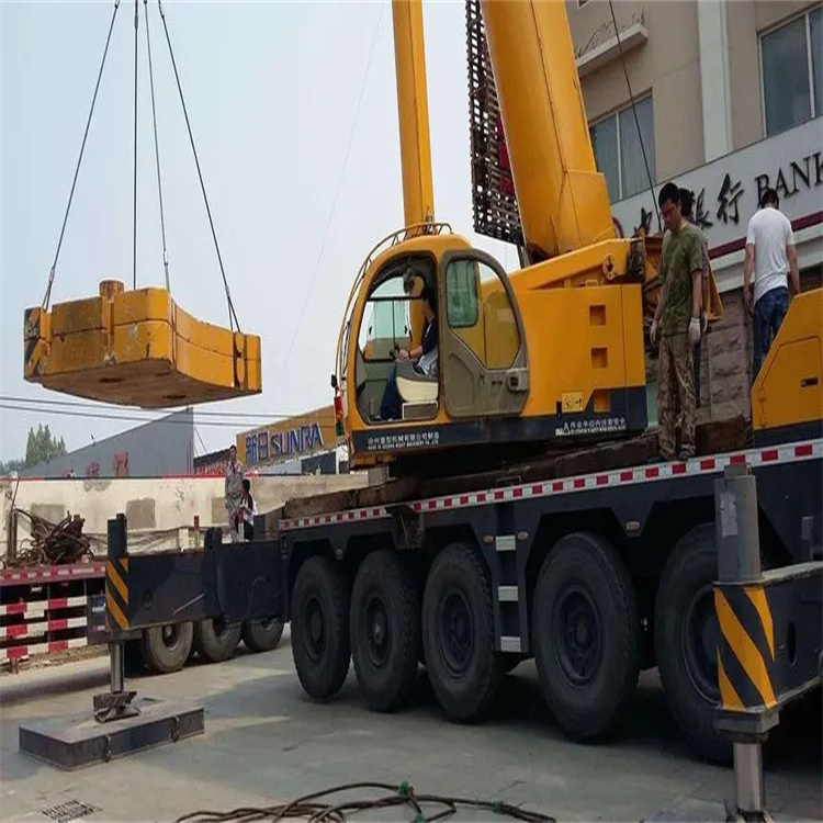 东坡当地吊车出租|机器吊装|75吨|工厂搬迁服务